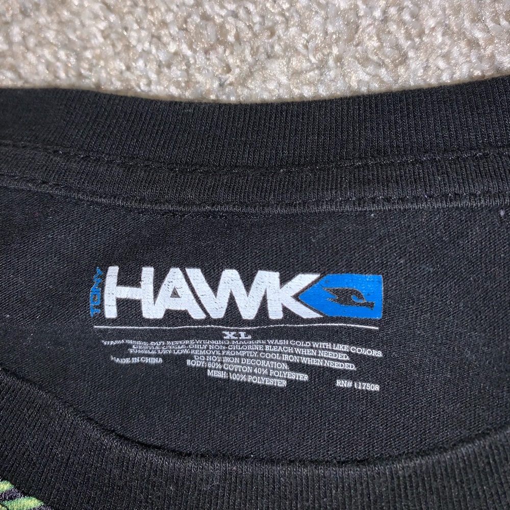 Tony Hawk Tropical Cali Black, Green & Pink Shirt size XL - Picture 4 of 5